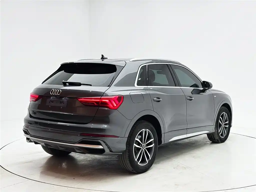 Audi Q3 2022 35 TFSI Progressive Dynamic фото 6