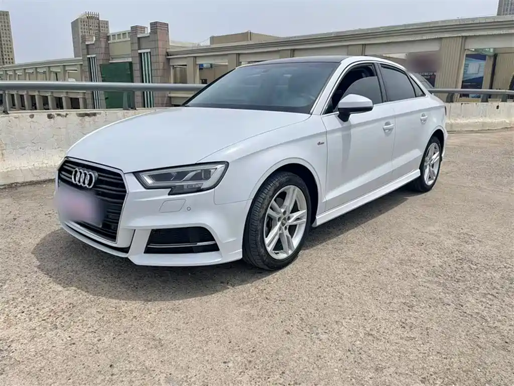 Audi A3 2019 Limousine 35 TFSI Fashion China V фото 31