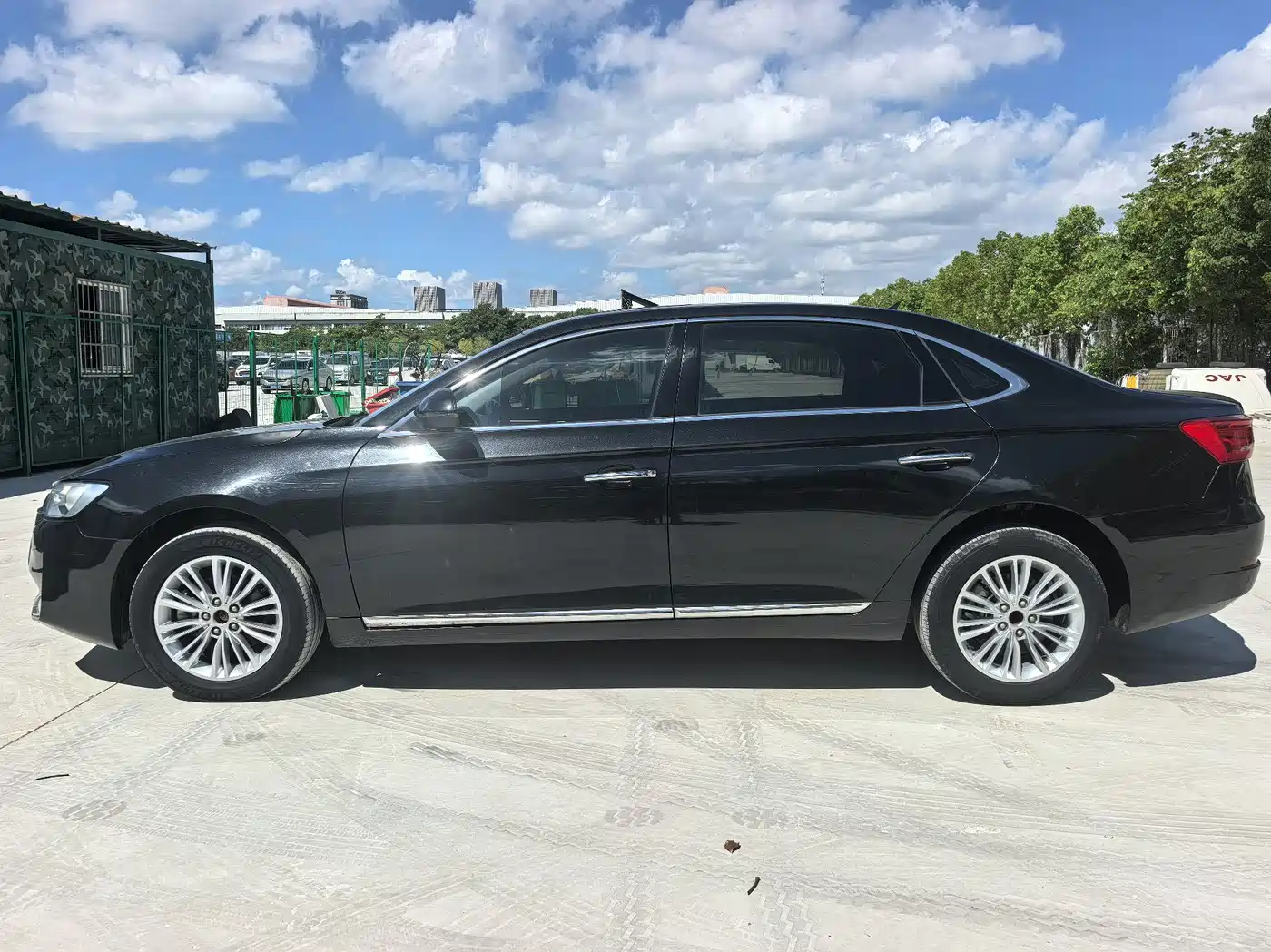 JAC Motors JAC Refine A60 2019 2017 Model 1.5TGDI Automatic Luxury