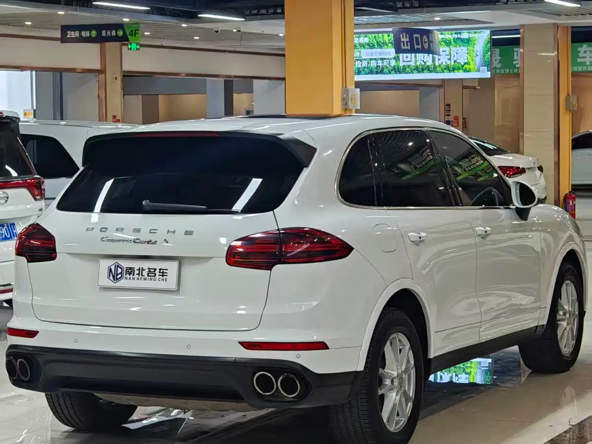 Porsche Cayenne 2016 Cayenne 3.0T фото 4
