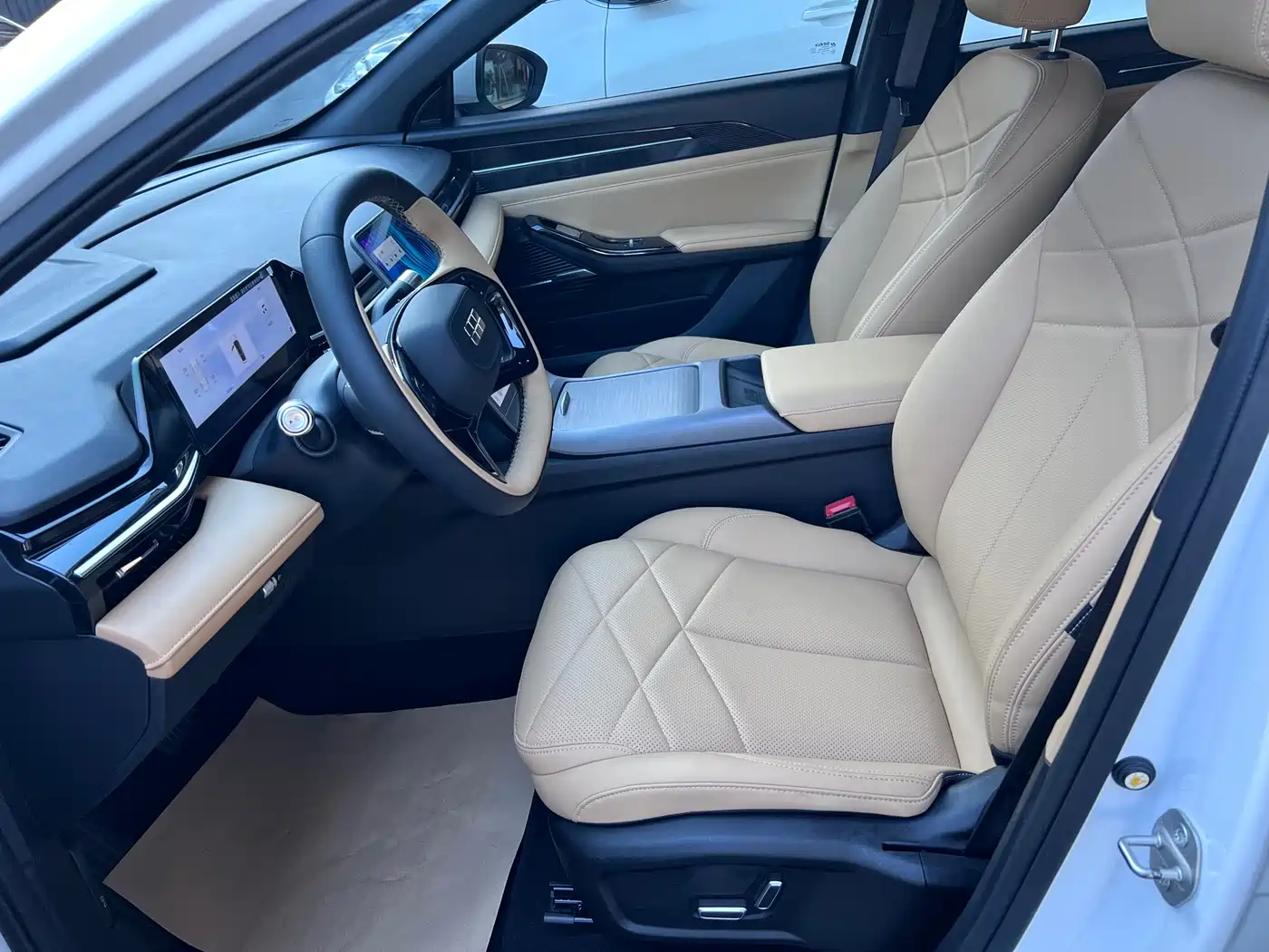 GEELY GALAXY GALAXY L6