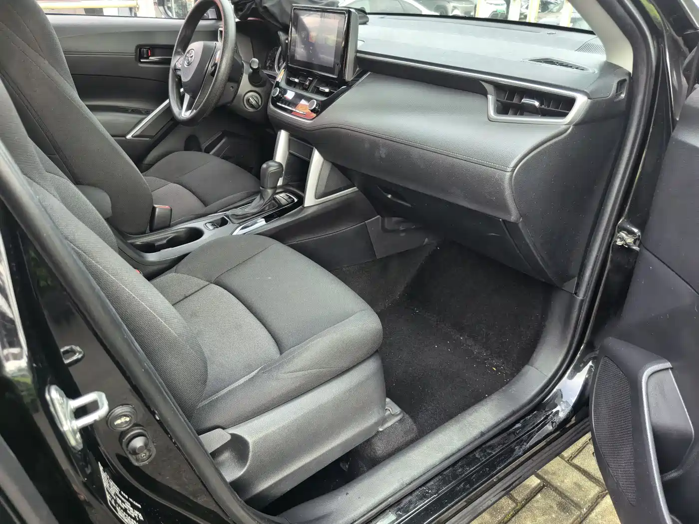 Toyota Frontlander 2022 2.0L CVT Elite фото 8