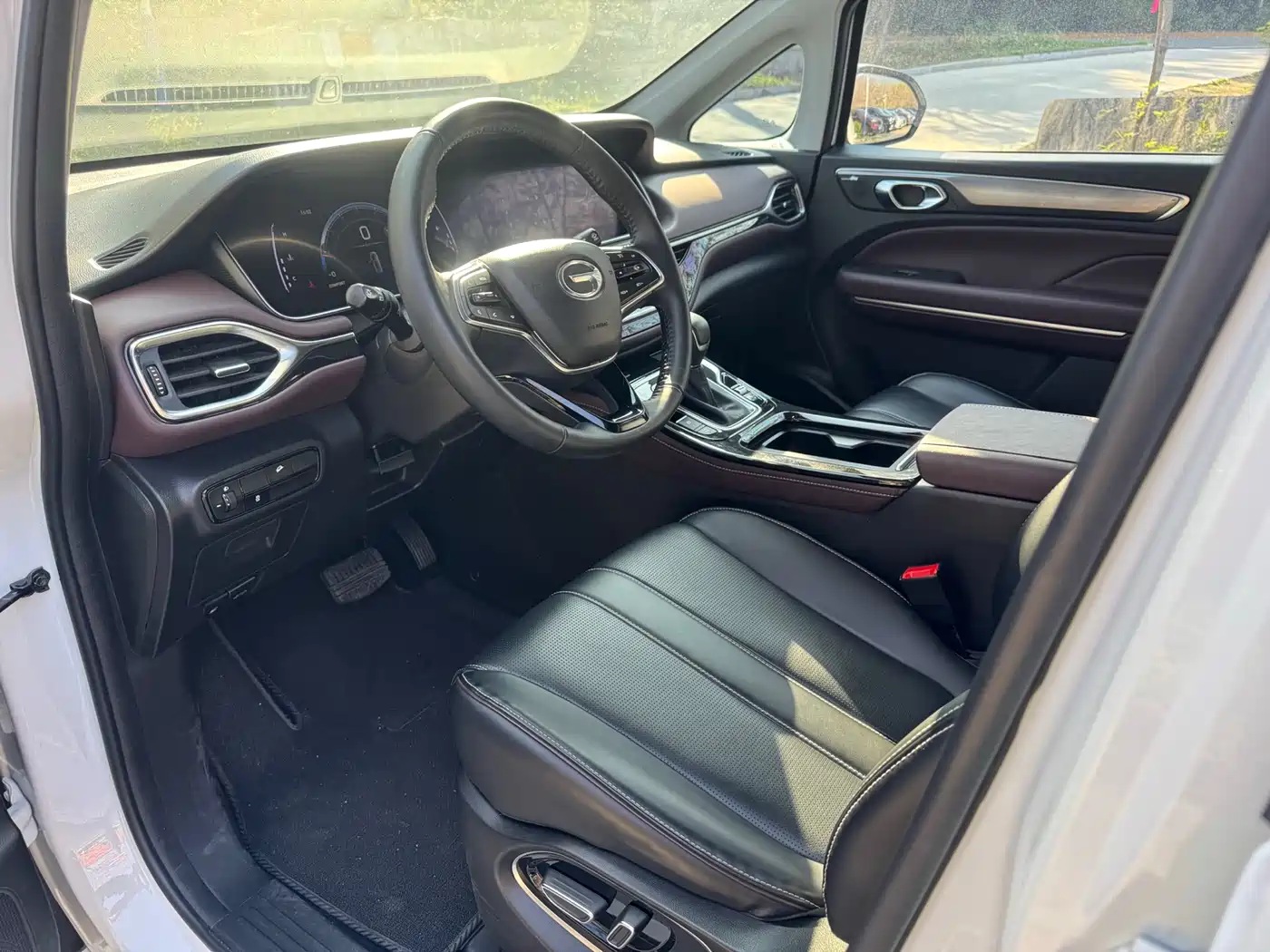 GAC Trumpchi Trumpchi M6 2023 PRO 270T DCT Luxury Edition фото 5