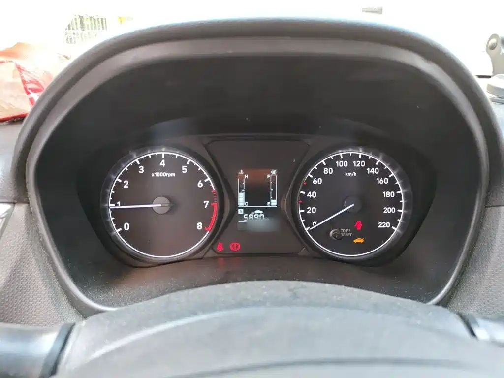 Hyundai Verna 2019 2017 1.4L Manual Colorful Connected Edition China VI