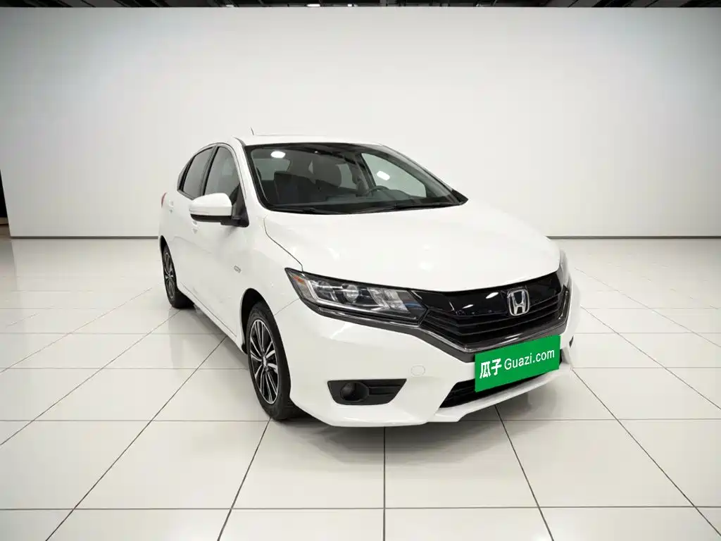 Honda Greiz 2018 2016 1.5L CVT Classic Edition