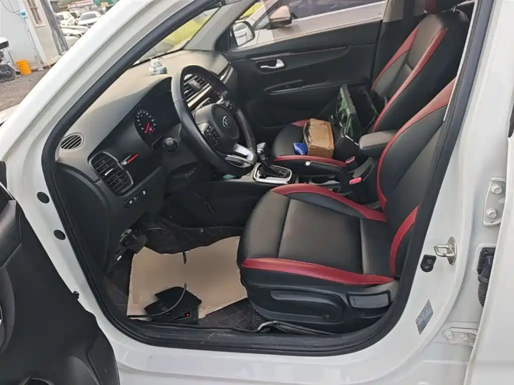 Kia KX CROSS 2019 1.6L Automatic Smart Sunroof Edition China VI фото 15