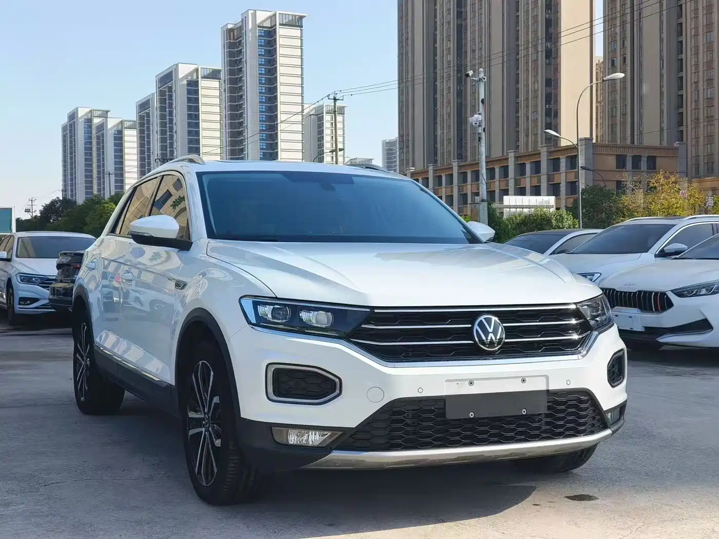 Volkswagen T-ROC 2022 280TSI DSG 2WD Comfort PLUS фото 3