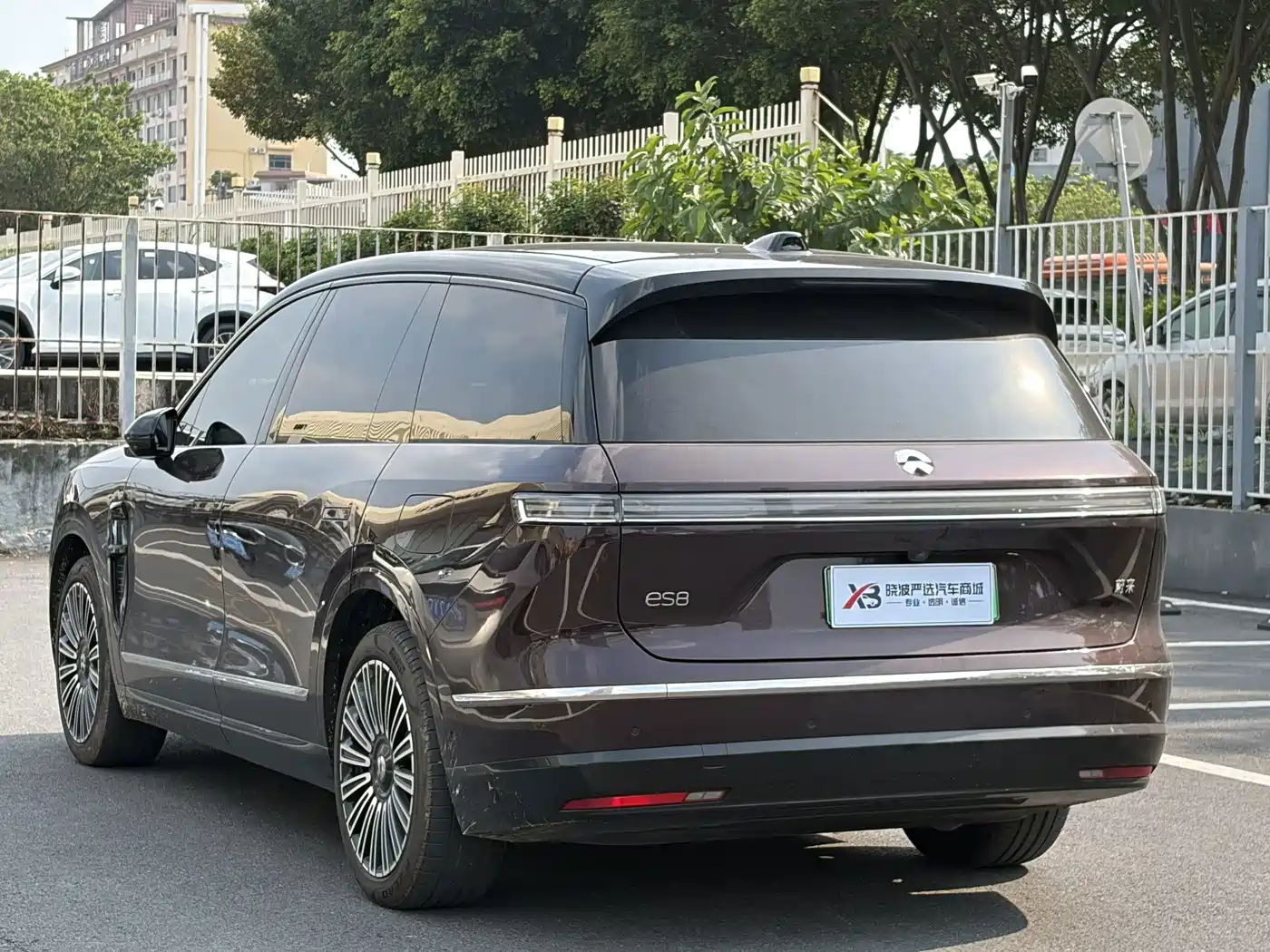 NIO ES8 2026 2025 Model 6-Seat Executive Luxury Edition