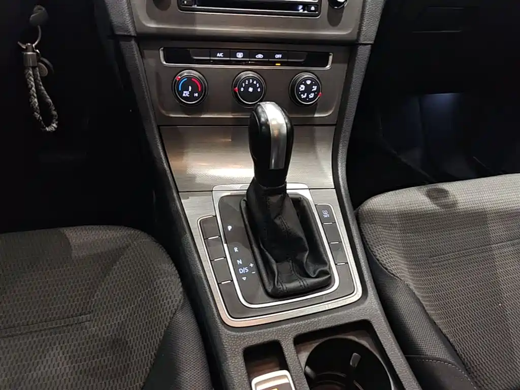 Volkswagen Golf 2015 1.4TSI Automatic Comfort фото 14
