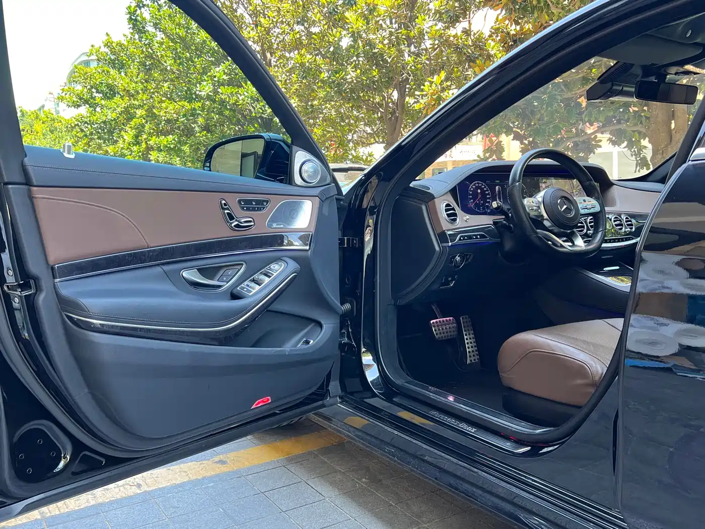 Mercedes-Benz S-Class 2020 S 450 L 4MATIC Collector's Version фото 15