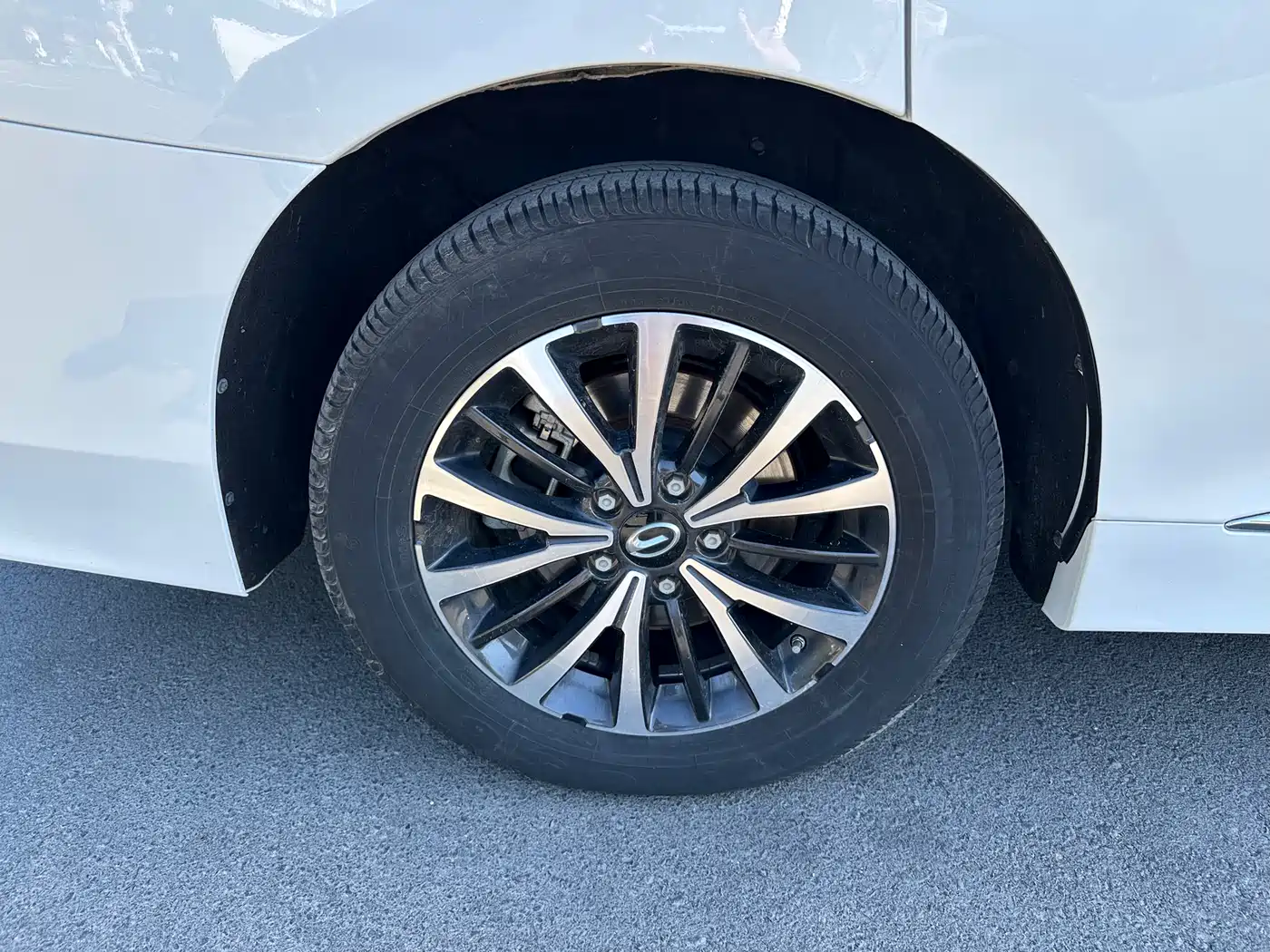 GAC TRUMPCHI M8