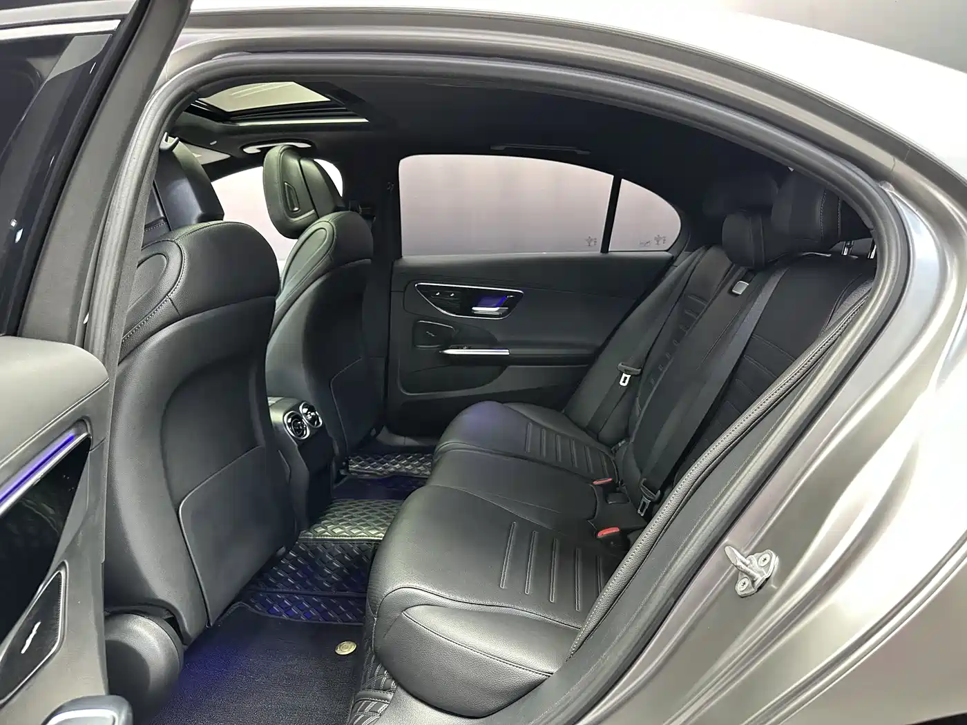 Mercedes-Benz C-Class 2022 C 200 L Sport Version фото 9