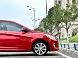 Photo 12 - Hyundai Verna