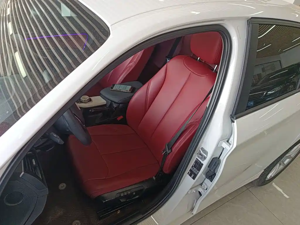 BMW 1 Series (Import) 2018 2018 118i Leading