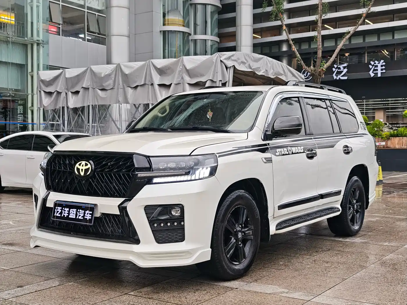 Toyota Land Cruiser (Import) 2015 2015 4.0L V6 Middle East Limited Edition