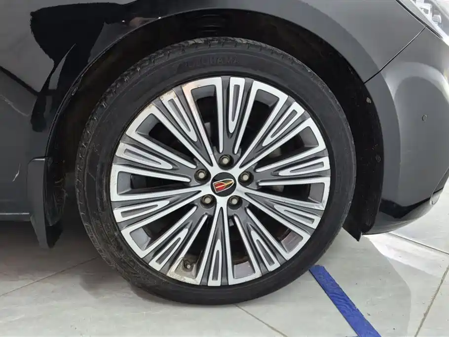 Hongqi H5 2022 Classic 1.8T Auto Smart Connect Flag Rhythm Edition фото 6