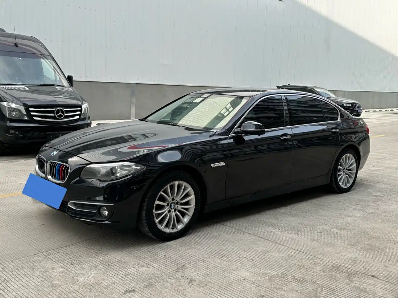 BMW 5 Series 2017 525Li Luxury Design Package