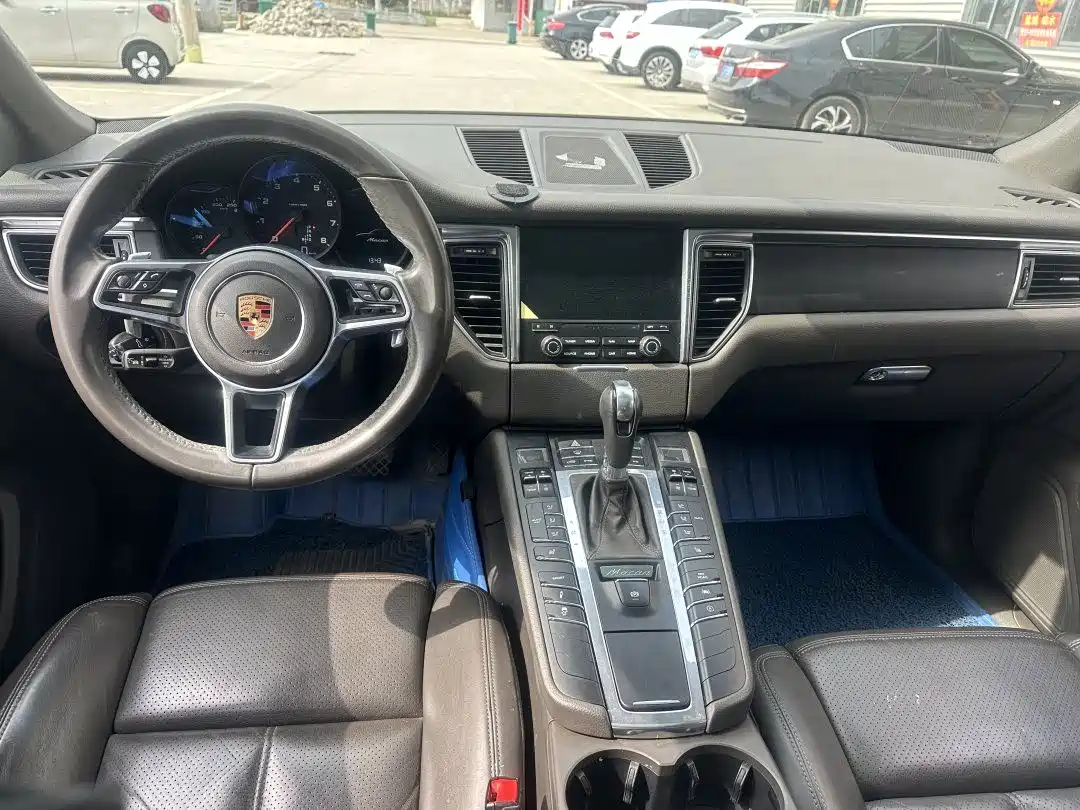 Porsche Macan 2017 Macan 2.0T фото 5