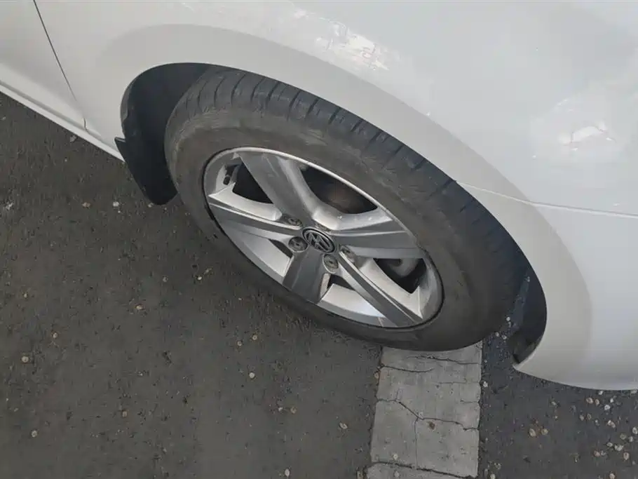 Volkswagen Golf 2015 1.4TSI Automatic Comfort фото 6