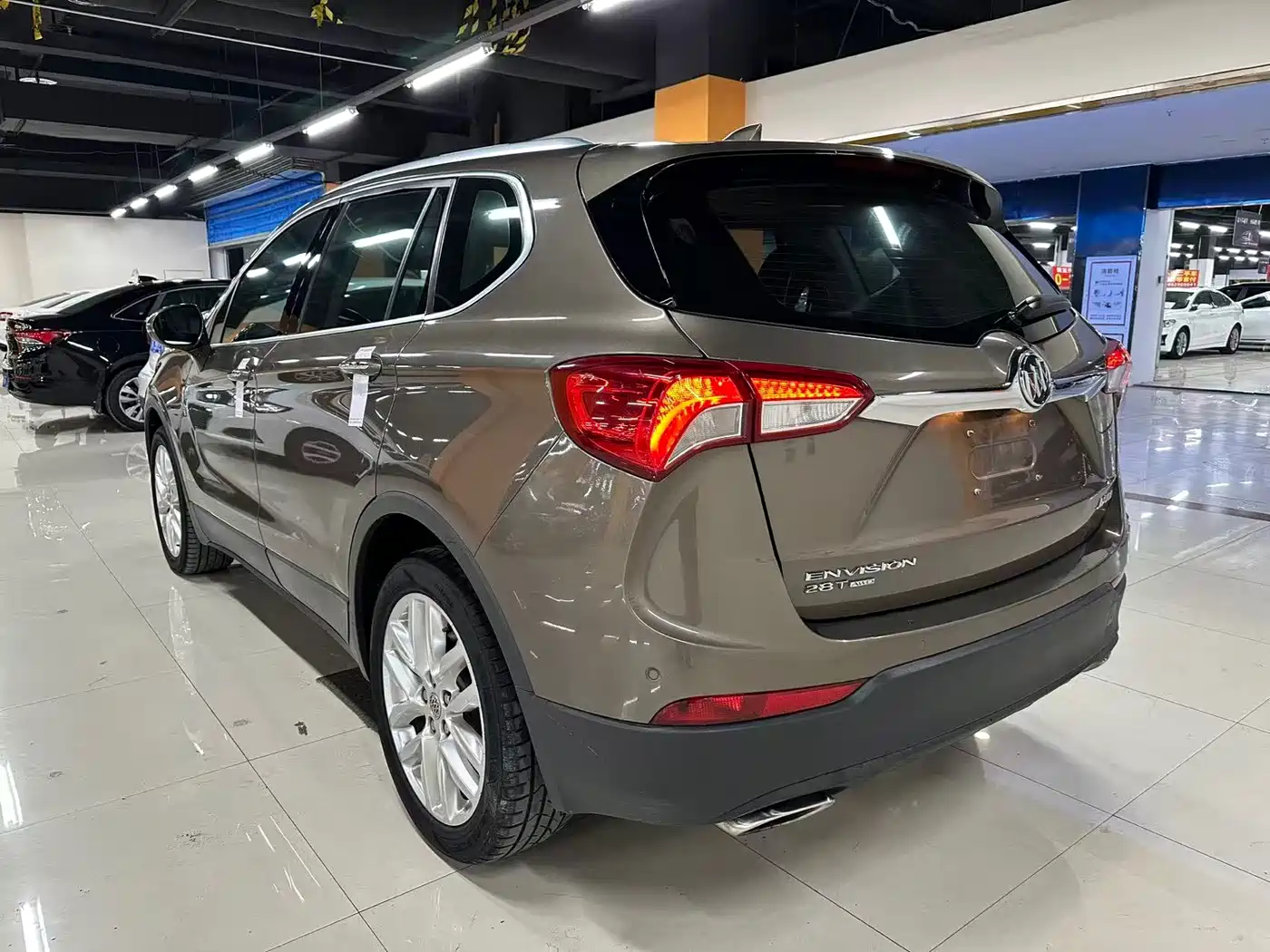 Buick Envision Plus 2019 28T 4WD Elite Type China V фото 8