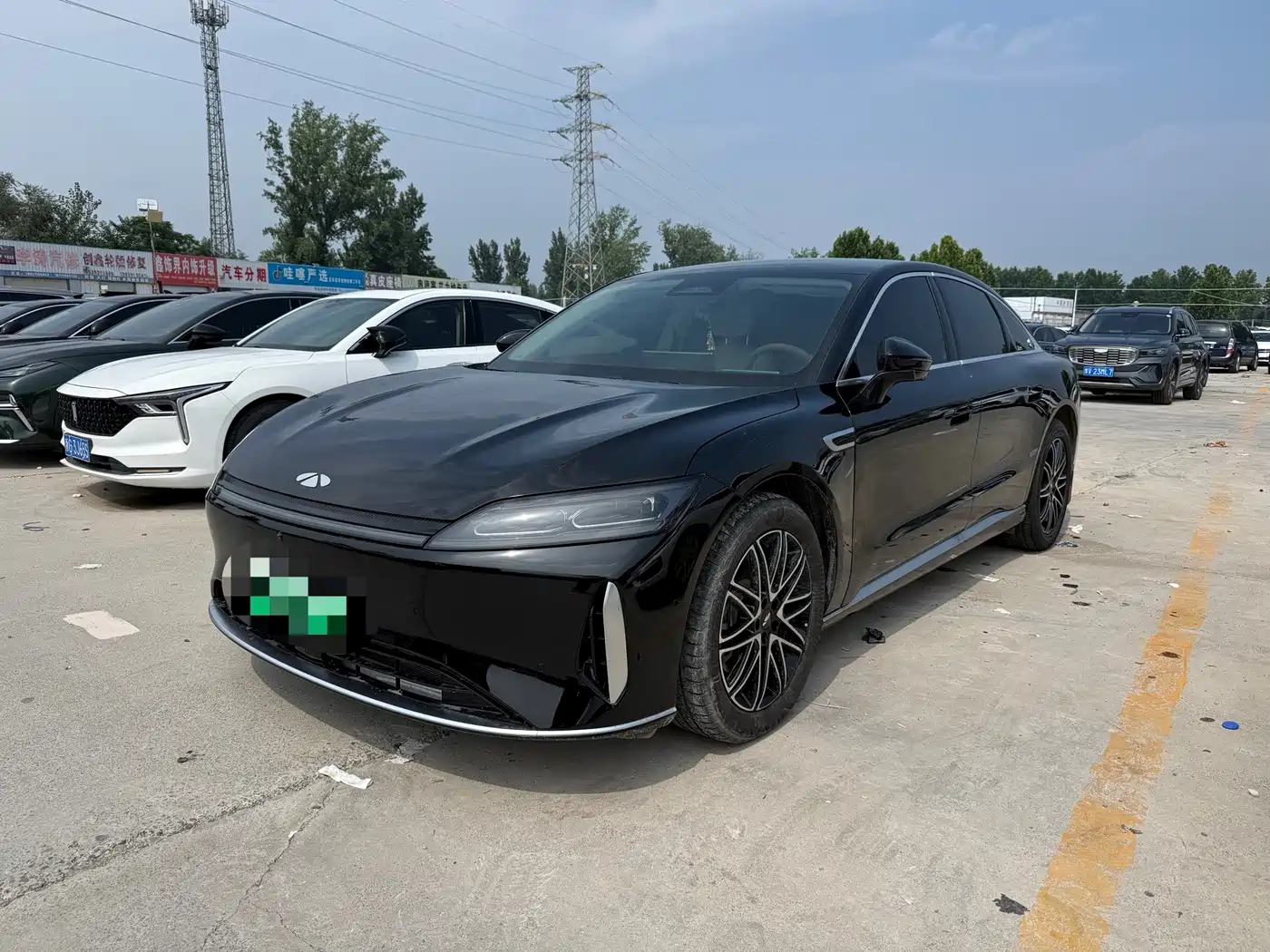 Chery Fengyun Fengyun A9L 2025 Model 260 Extended Range Premium Edition