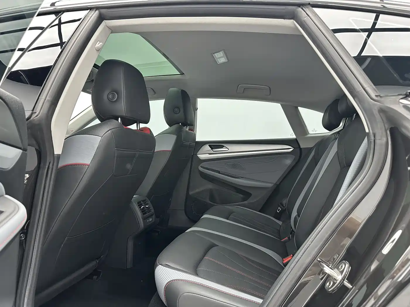 Volkswagen Lamando 2022 Lamando L 280TSI DSG Cool Edition фото 6