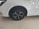Фото 23 - Roewe i6 MAX EV