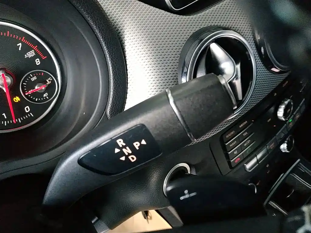 Mercedes-Benz B-Class 2015 B 200 Dynamic фото 6