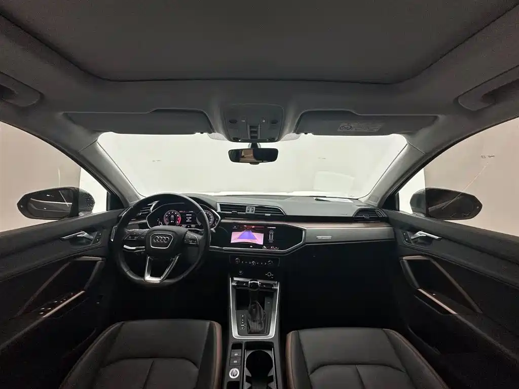 Audi Q3 2022 35 TFSI Fashion Elegance фото 10