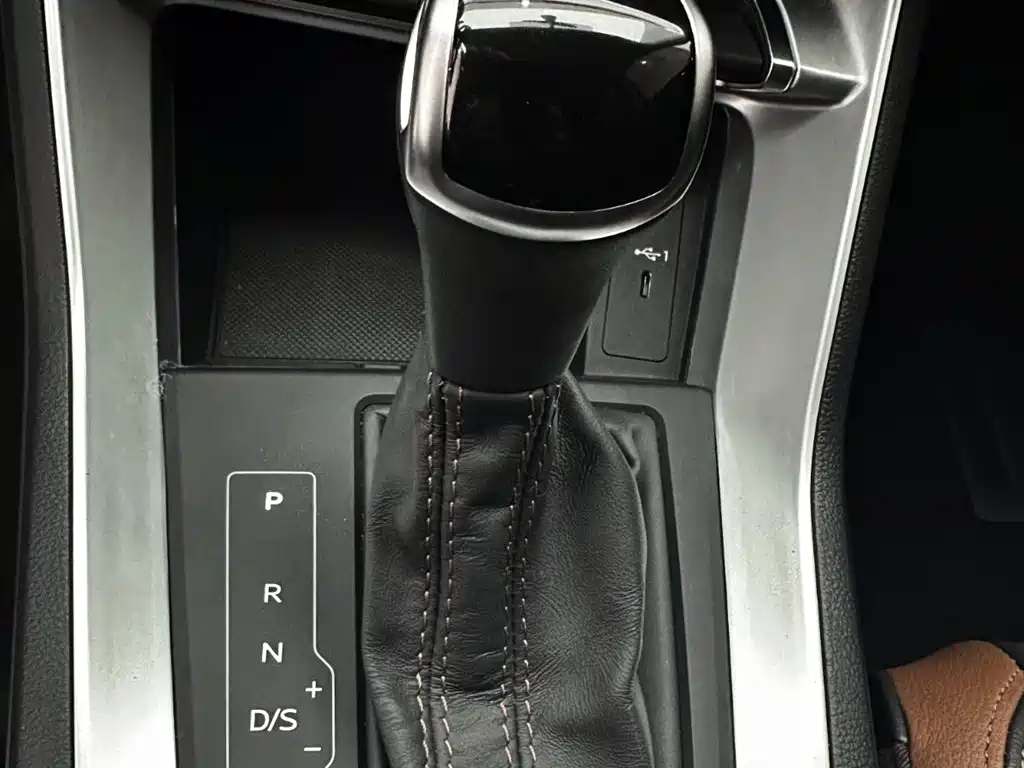 Audi Q3 2022 35 TFSI Fashion Elegance фото 13