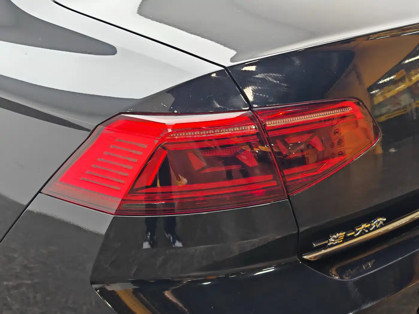 Volkswagen Magotan GTE Plug-in Hybrid 2020 GTE Luxury фото 7