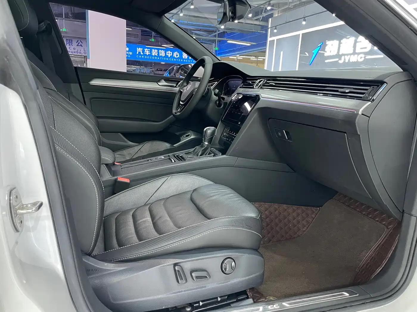 Volkswagen FAW-Volkswagen CC 2020 330TSI Glamour Version China VI фото 10