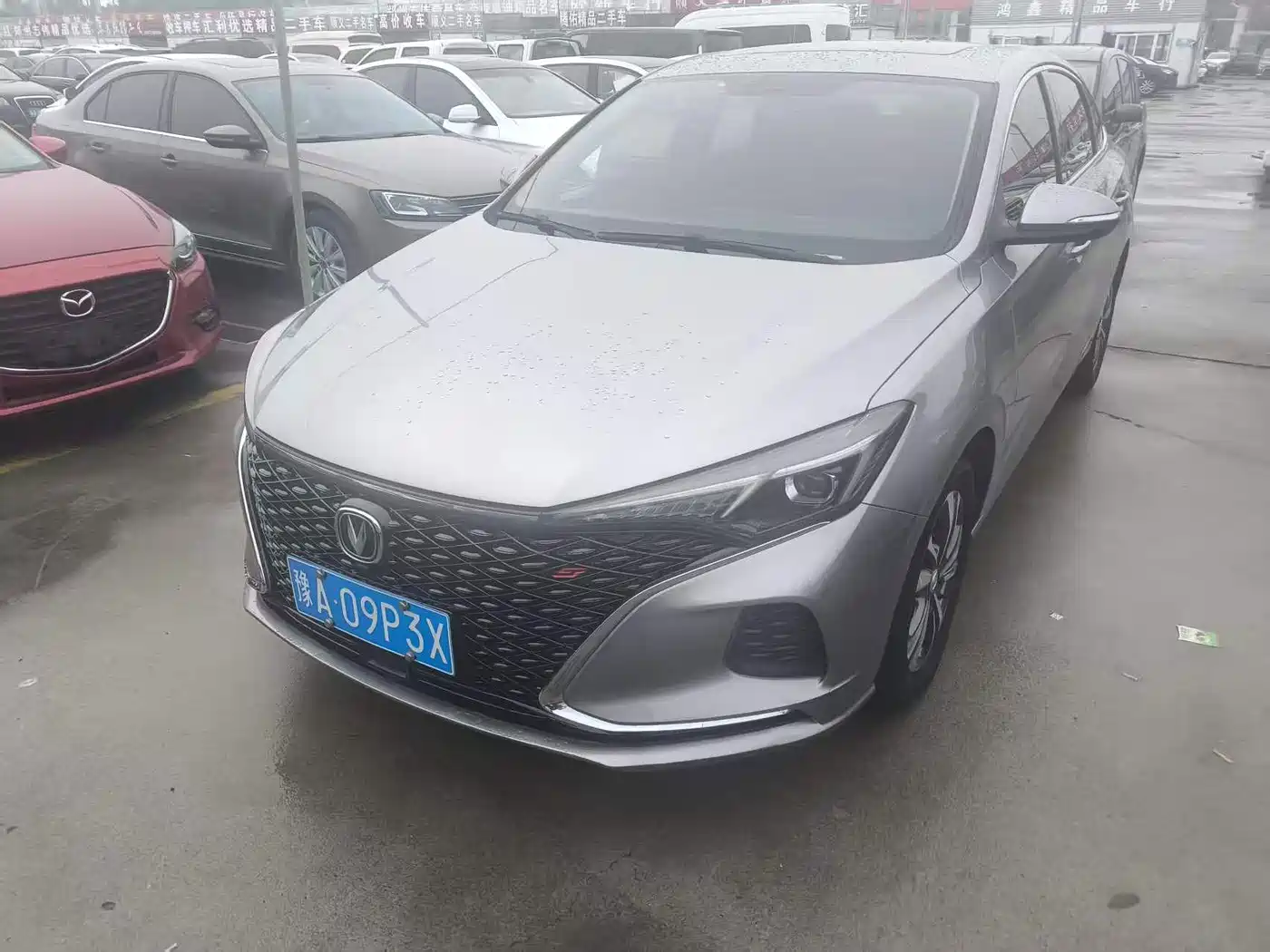 Фото 1 - Changan Eado