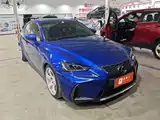 Фото 7 - Lexus IS