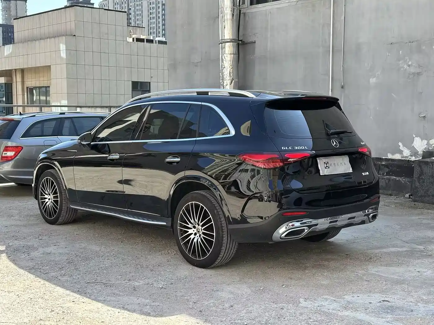 Фото 4 - Mercedes-Benz GLC