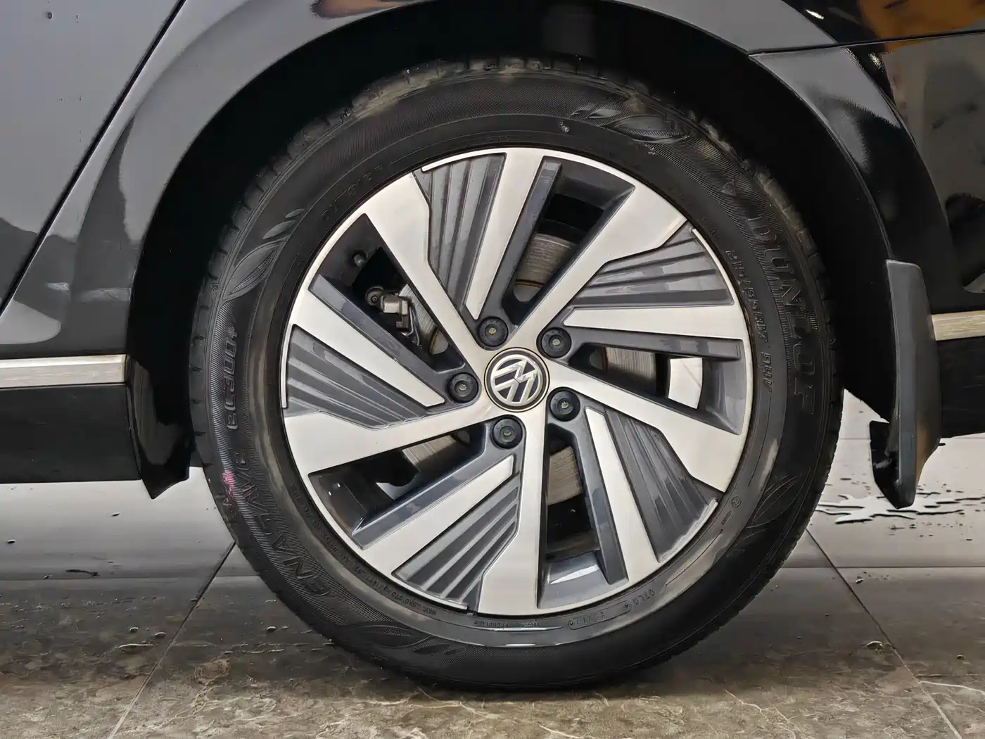 Volkswagen Magotan GTE Plug-in Hybrid 2020 GTE Luxury фото 9