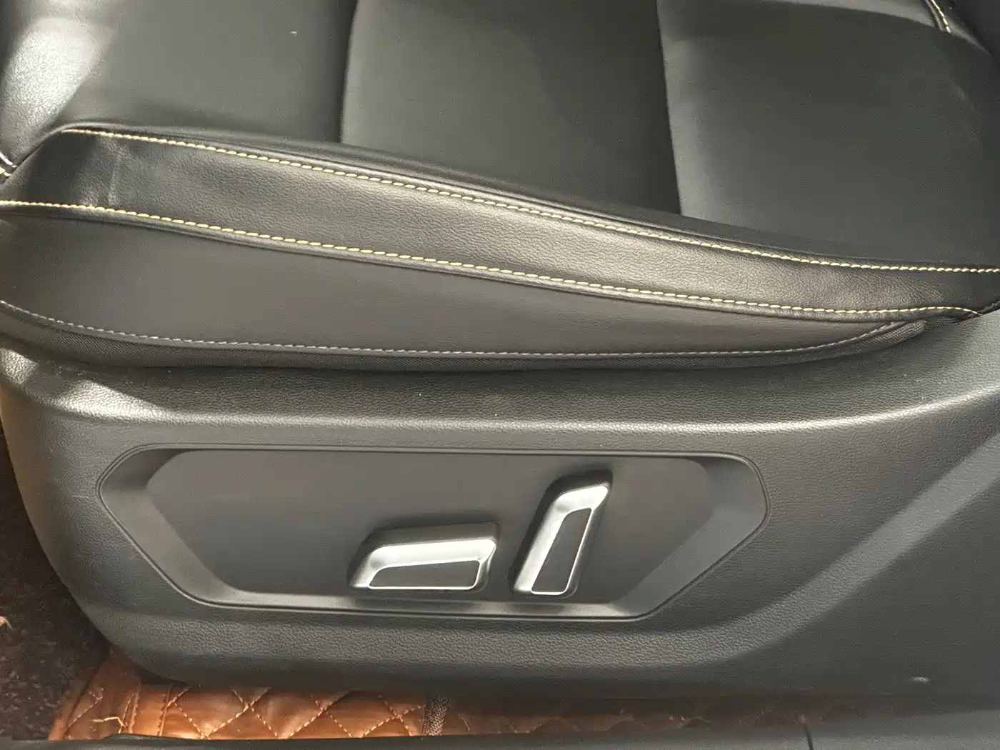 Haval Chitu 2021 Turbo Edition 1.5T Golden Rabbit фото 11