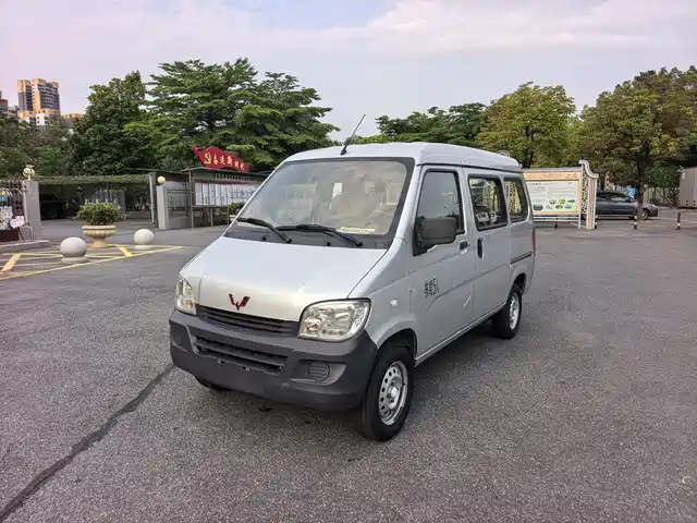  Wuling Motors Wuling Zhiguang 2020 1.2L Utility China VI LSI