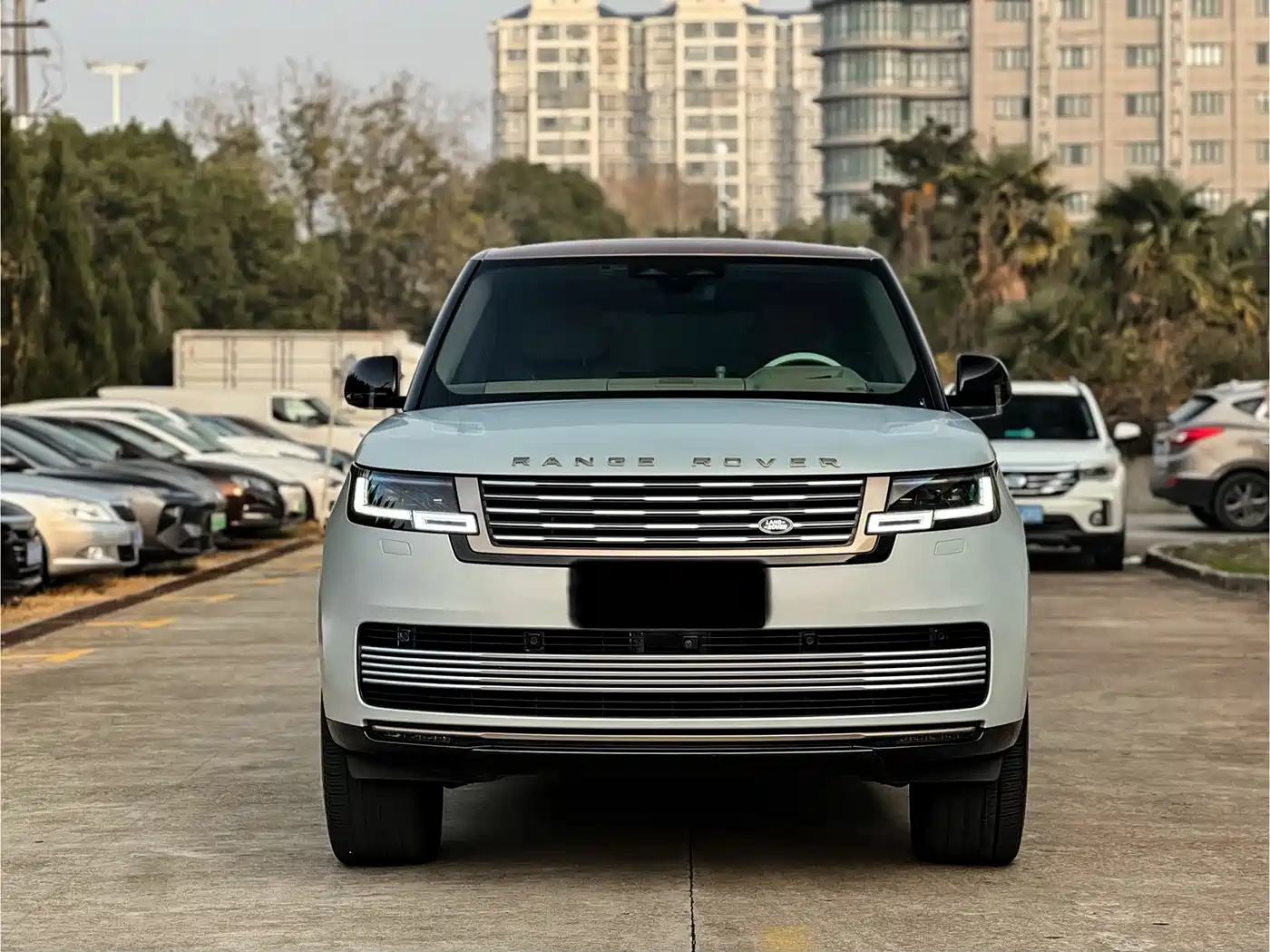 LAND ROVER RANGE ROVER