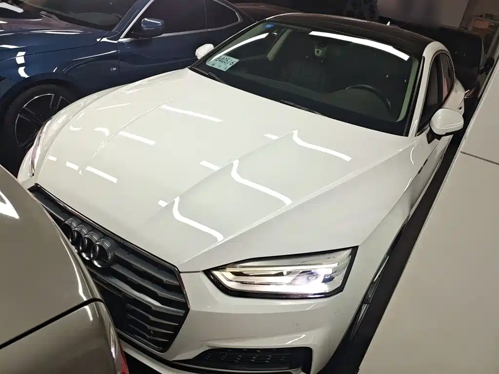 Audi A5 (Import) 2017 Sportback 40 TFSI Fashion фото 2