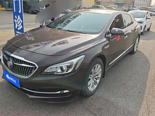 BUICK LACROSSE