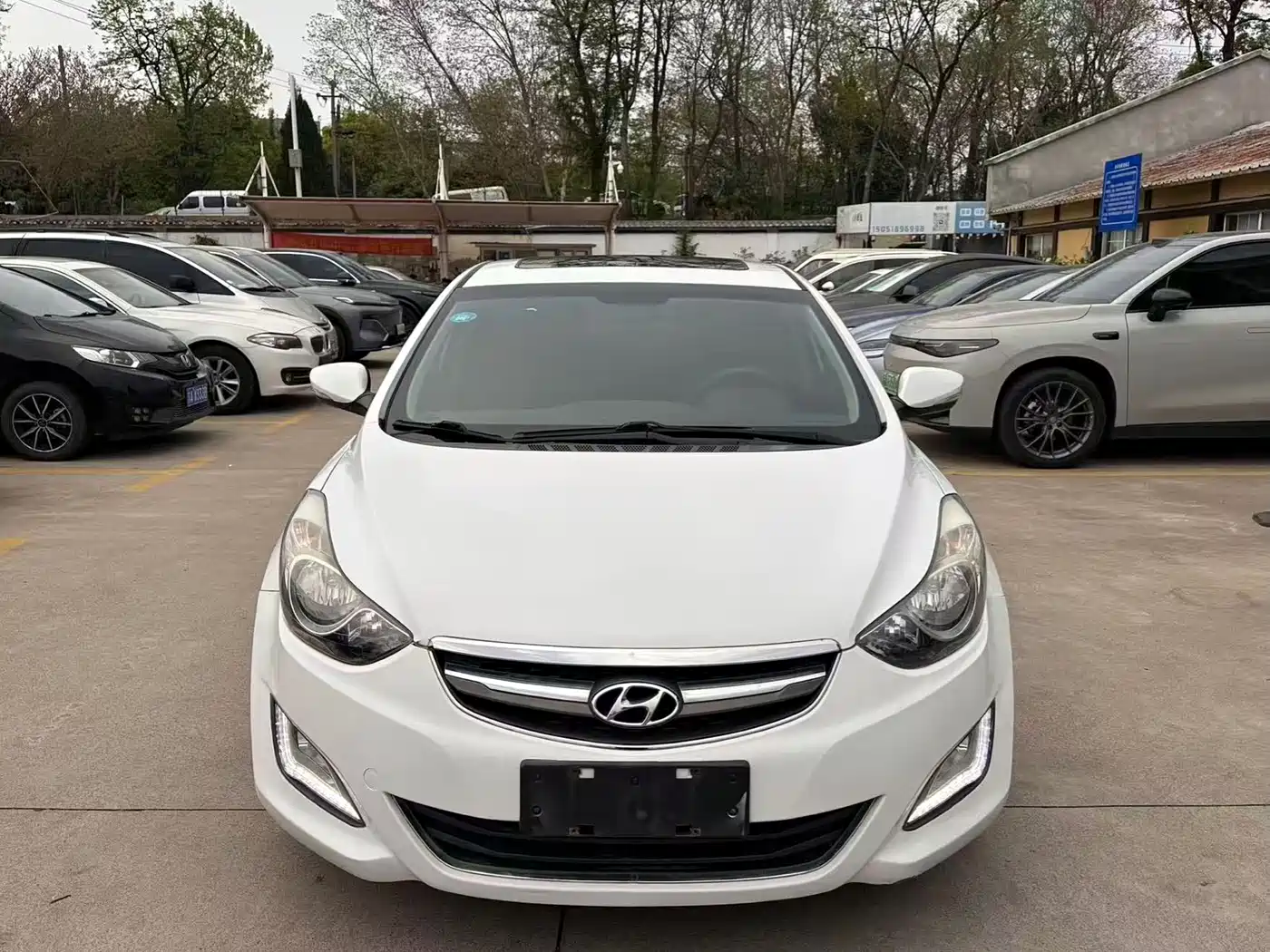 Hyundai Langdong 2015 1.6L Auto Premium фото 2