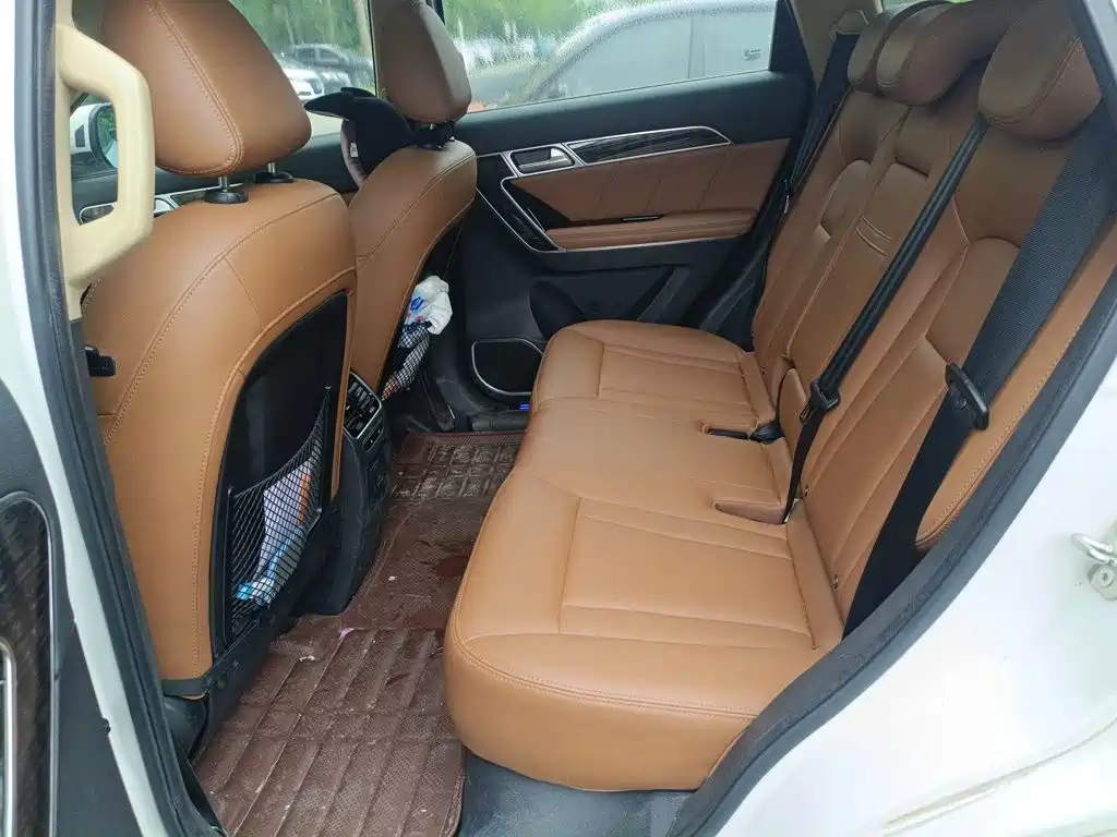 Фото 15 - Haval H6 Coupe