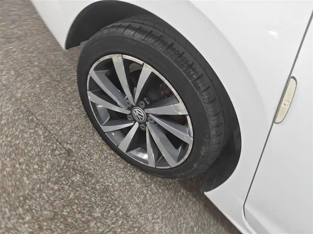 Volkswagen Bora 2019 280TSI DSG Luxury фото 26