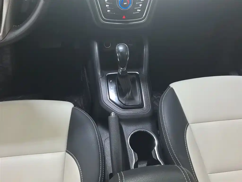 Changan CS35 2018 2017 1.6L Auto Luxury