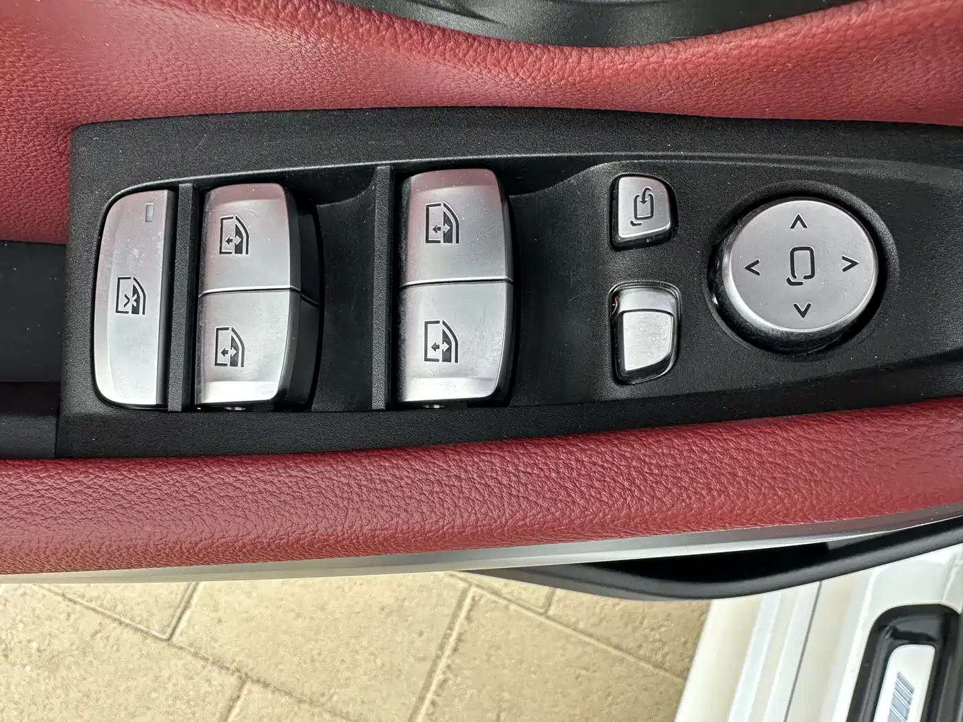 BMW 3 Series 2023 320Li M Sport Package фото 11