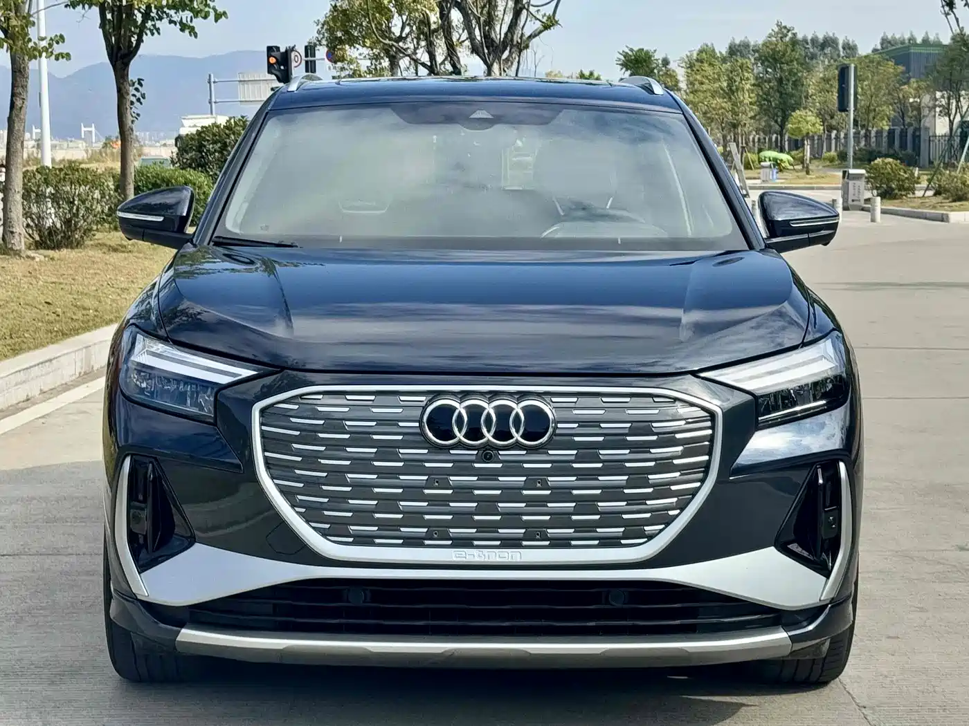 Audi Q4 e-tron 2022 40 e-tron Creation Edition фото 2
