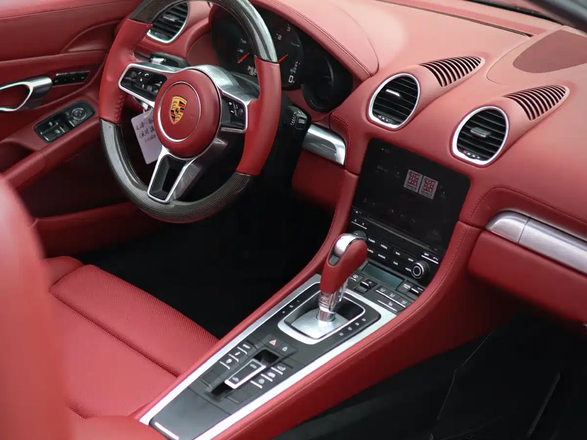 Porsche 718 2020 Boxster 2.0T фото 12
