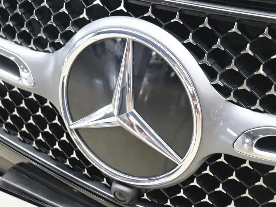 Mercedes-Benz GLC 2023 GLC 260 L 4MATIC Luxury 5-Seater фото 26