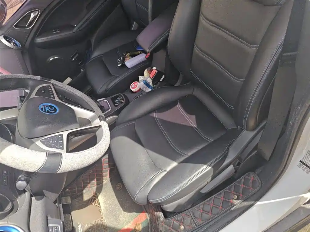 BYD Yuan New Energy 2018 EV360 Smart Connected Cool Type фото 12